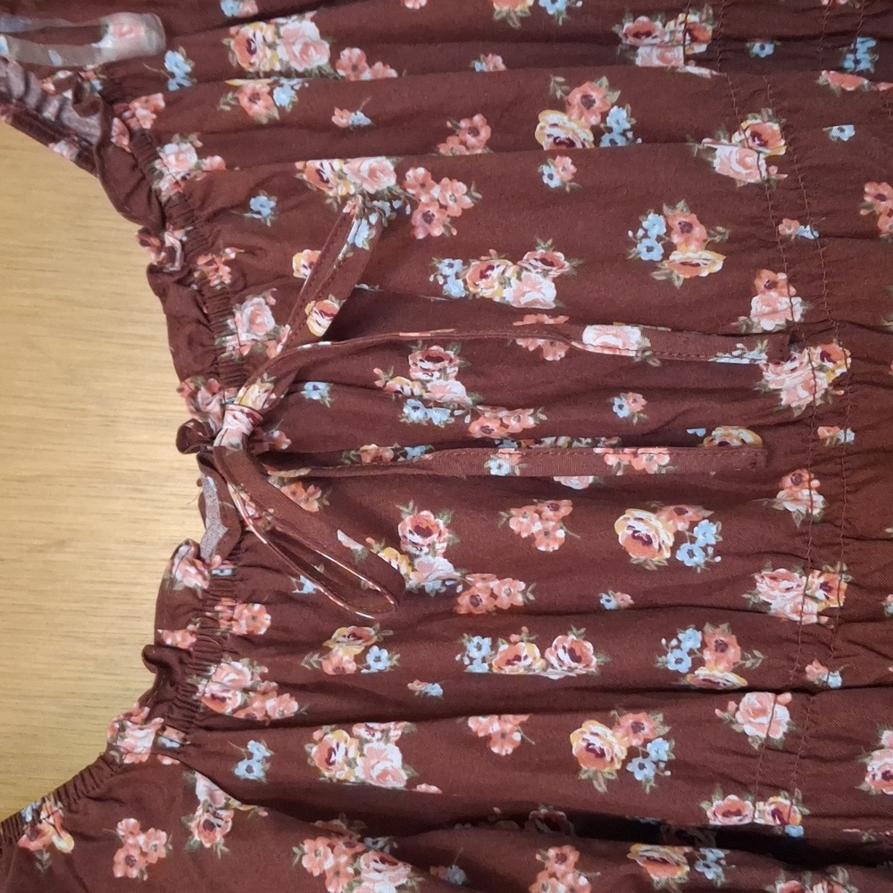Floral Brown Dress - Picture 7 of 8